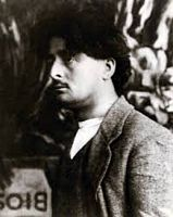 tn_Lorenzo_Viani_foto_biografia_200_200.png 